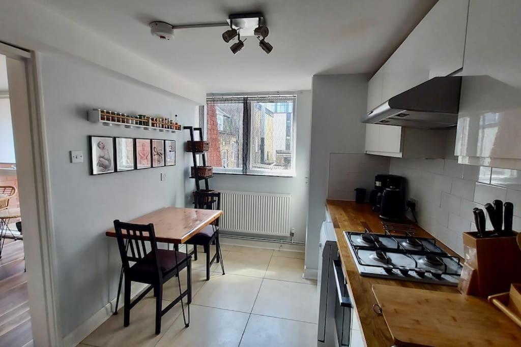 Central Apartment, Kings Cross 6 Mins Walk Лондон Экстерьер фото