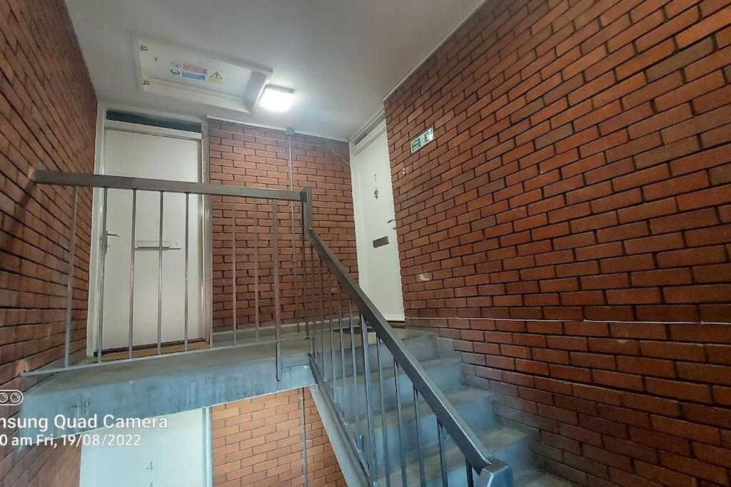 Central Apartment, Kings Cross 6 Mins Walk Лондон Экстерьер фото